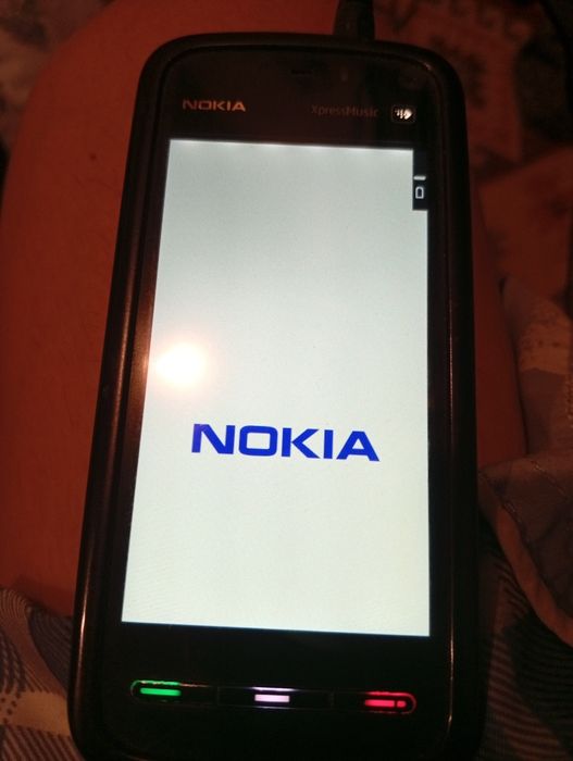 Nokia 5800 D-1  puțin folosit