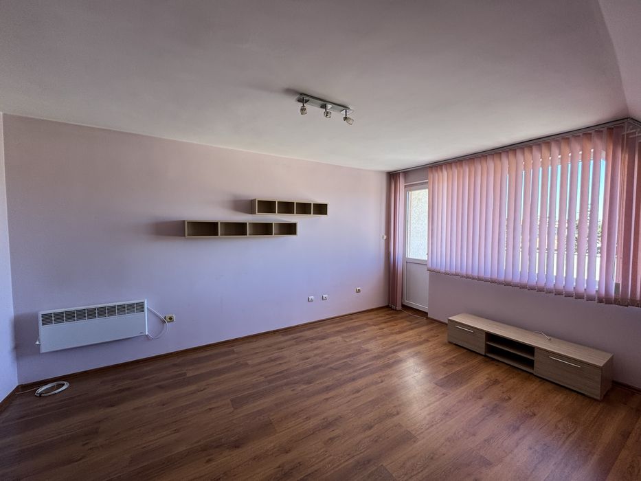 Продава се Двустаен апартамент в Казанлък - 73 кв.м за 1307 €/кв.м - Снимка #3