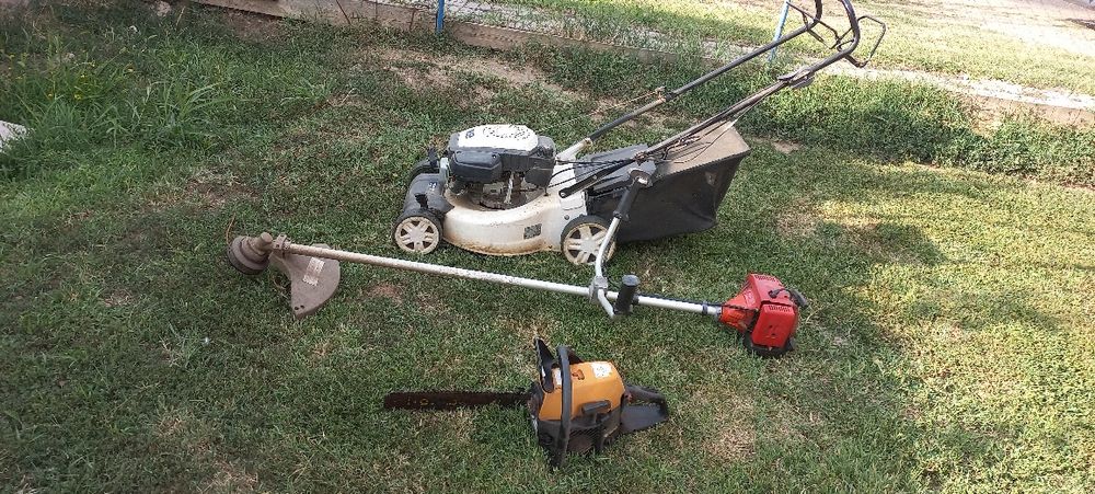 Vînd sau schimb cu anumite scule