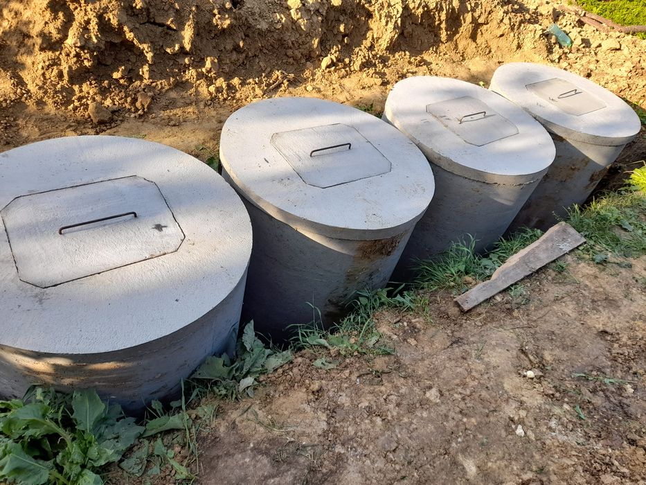 Tuburi beton cu capace