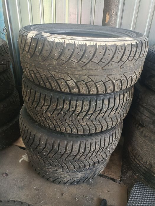 Продам Резину для авто