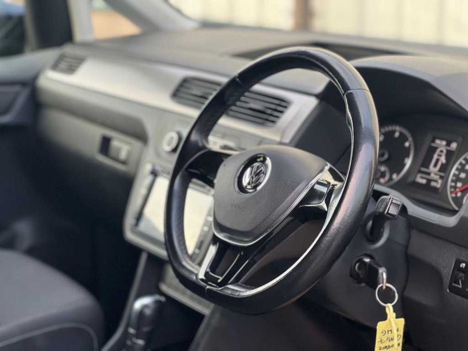 volkswagen caddy kombi 2025 naxt va xalol nasiya