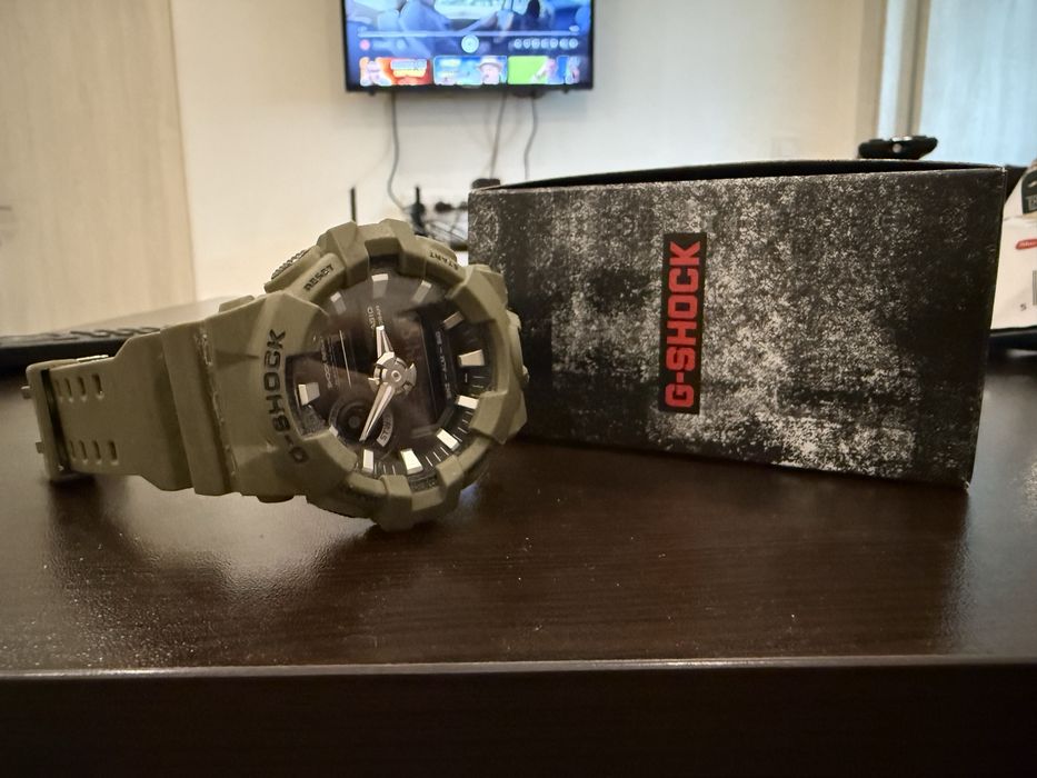 G-shock GA-700