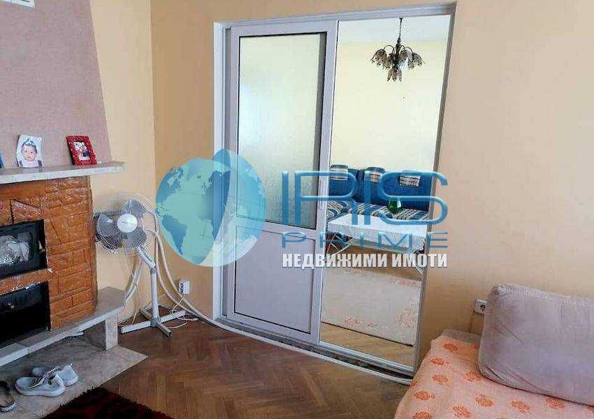 Продава се Четиристаен апартамент в Шумен, Еверест - 104 кв.м за 687 €/кв.м - Снимка #1