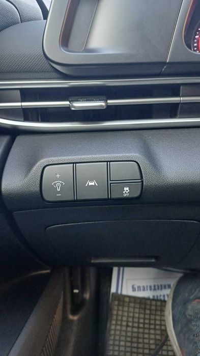 Hyundai Elantra хюндай елантра 2.0бензин 2023г.