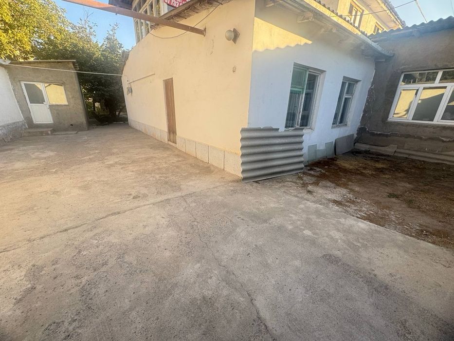 4сотих 1сотиги 35000$ дан булиши