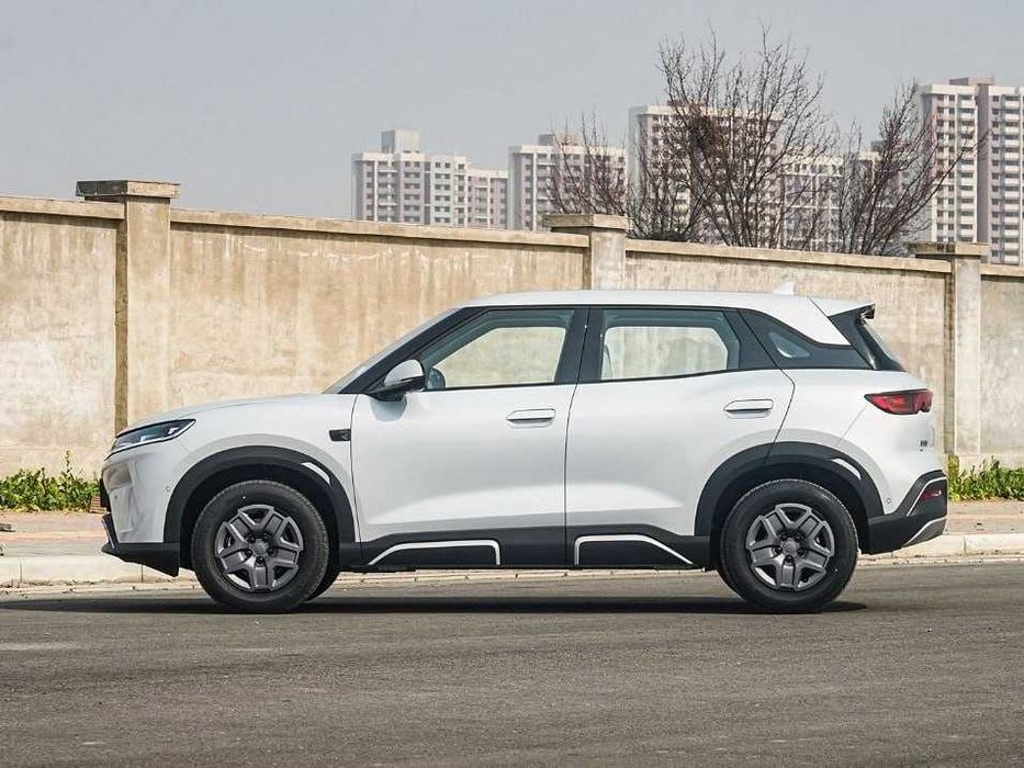 Byd Yuan Up Smart 1-pozitsiya!