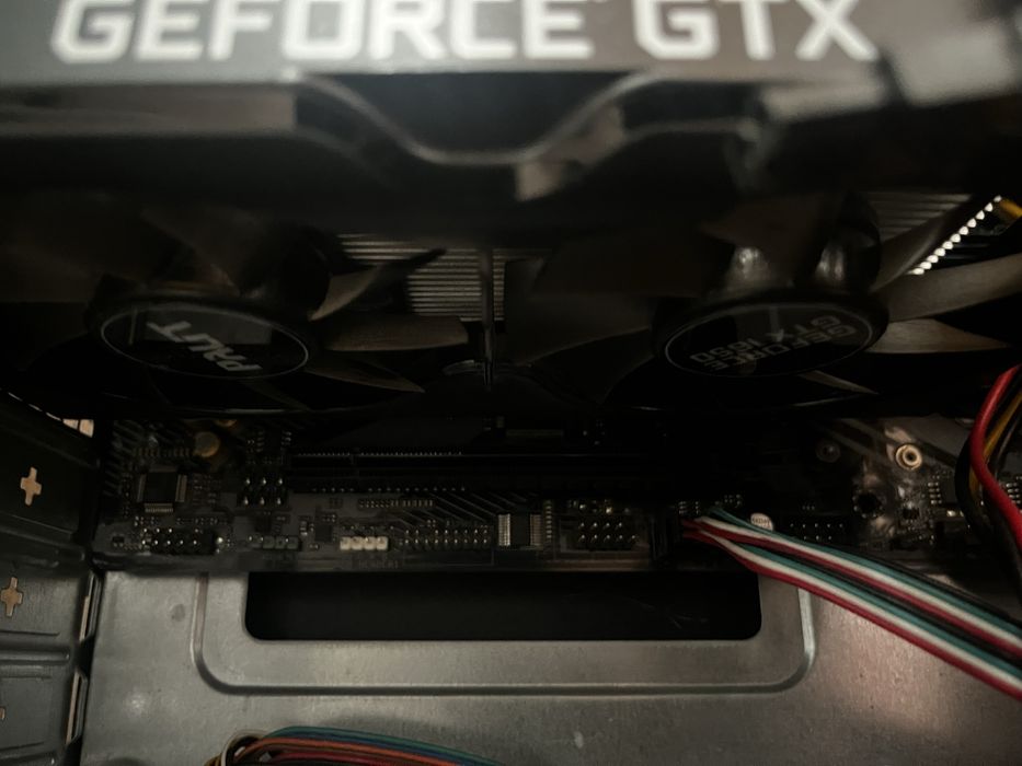 GTX1650 Palit Gaming PRO