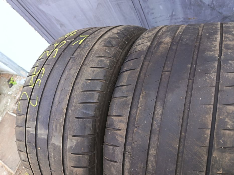 Anvelope vara 255 35 18 Michelin 2021
