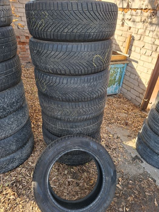 Продам шины 235/60/18 пирелли