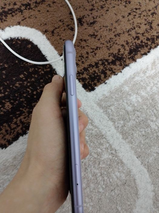 Айфон 11 заблочен