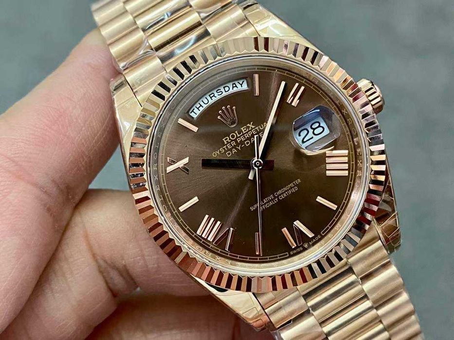 Rolex Day-Date 40mm розово злато 2