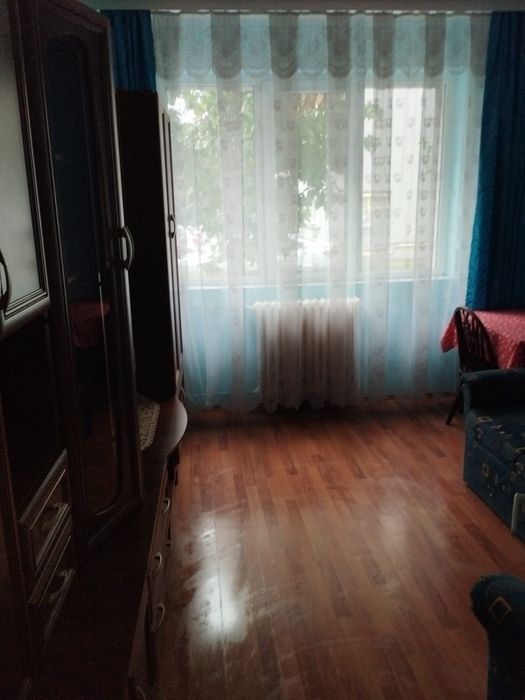 Închiriez cameră cămin