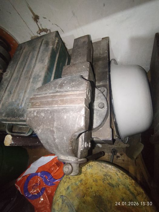 Продам тиски в рабочем состоянии