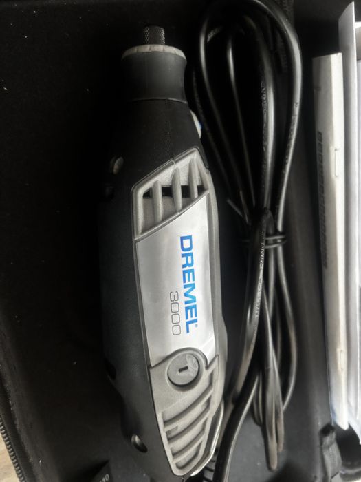 Шлайф/Гравьор Dremel 3000