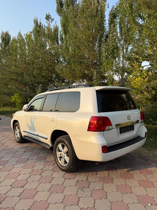 Аренда авто с водителем