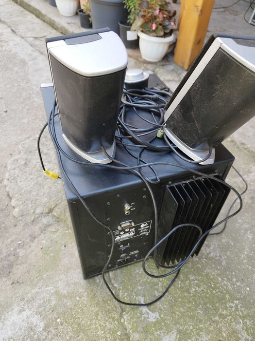 Logitech z-2300 работещ пълен комплект