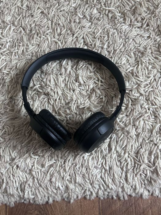 Наушники JBL 520bt