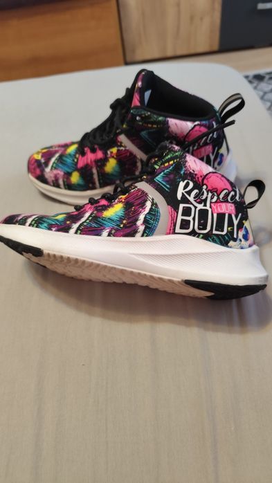 Детски маратонки 35 и 36 номер