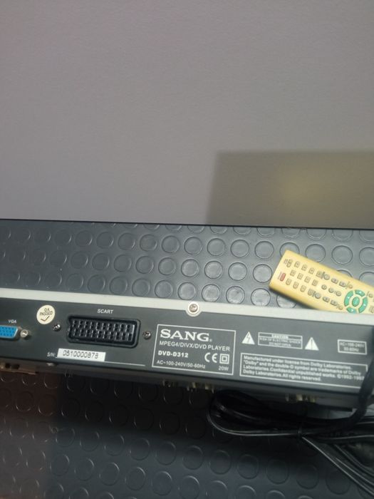 DVD player SANG.