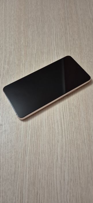 Продам Samsung s22