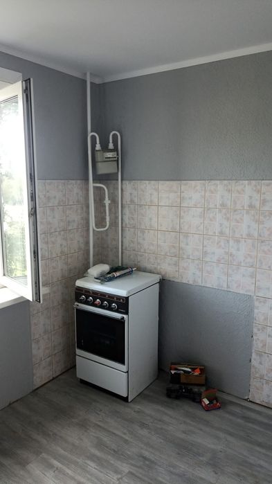 Продам! 1к квартиру 4/9эт р-он Атлантида