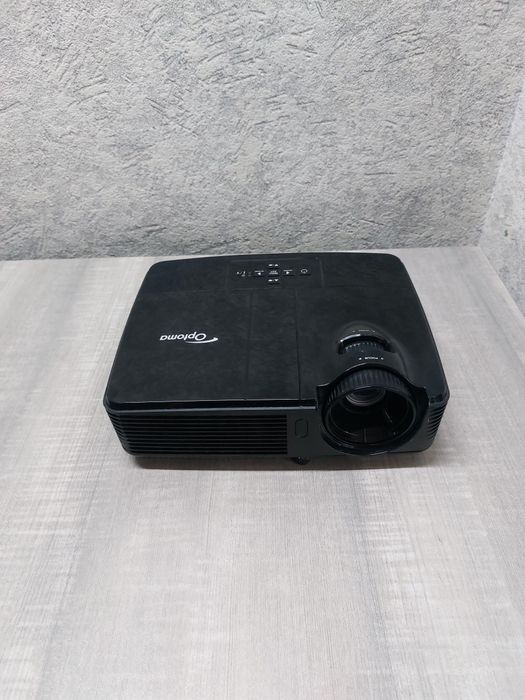 Optoma DX329
Проектор HDMI, USB