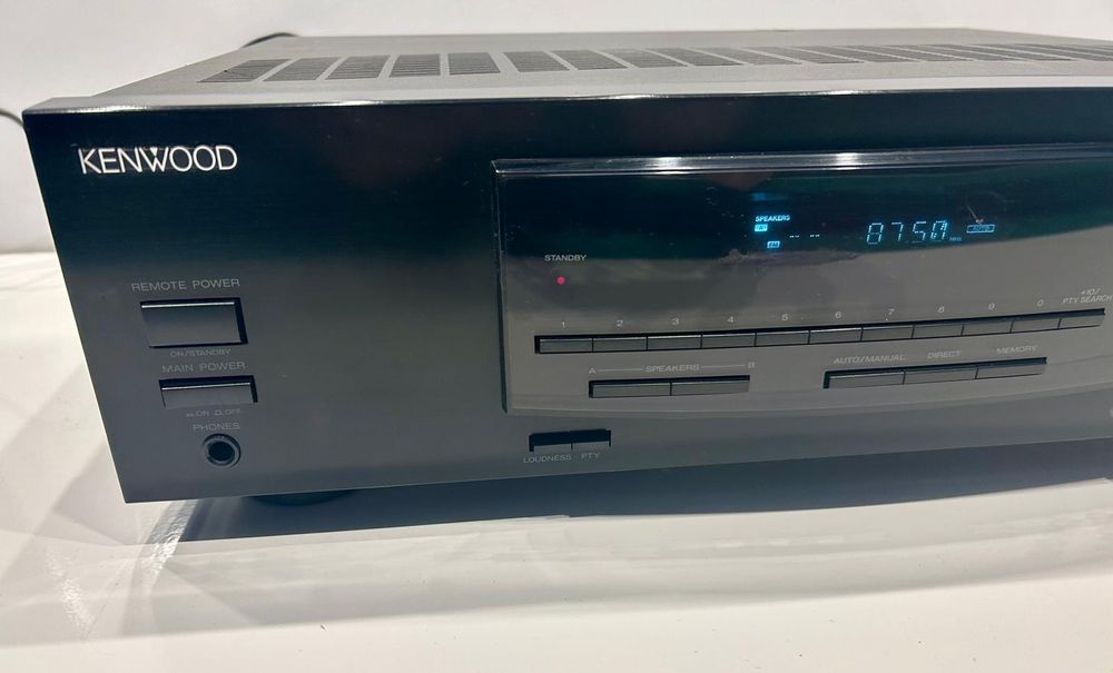 Vand amplificator Kenwood KR-A3080