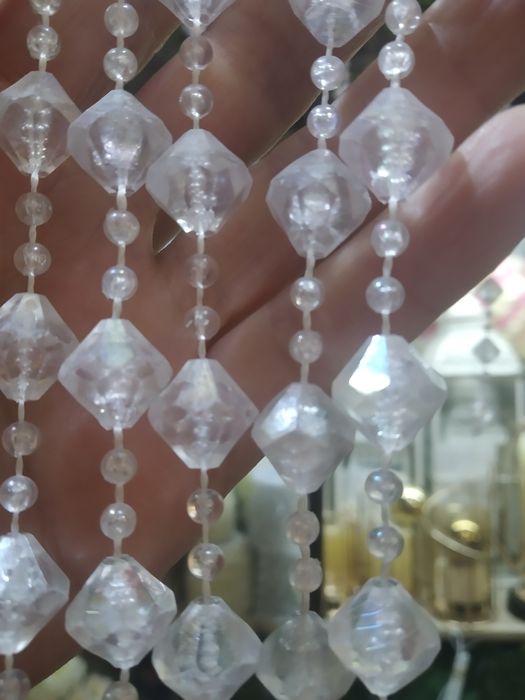 Бусы для ёлки .Стразы под хрустальМетражная