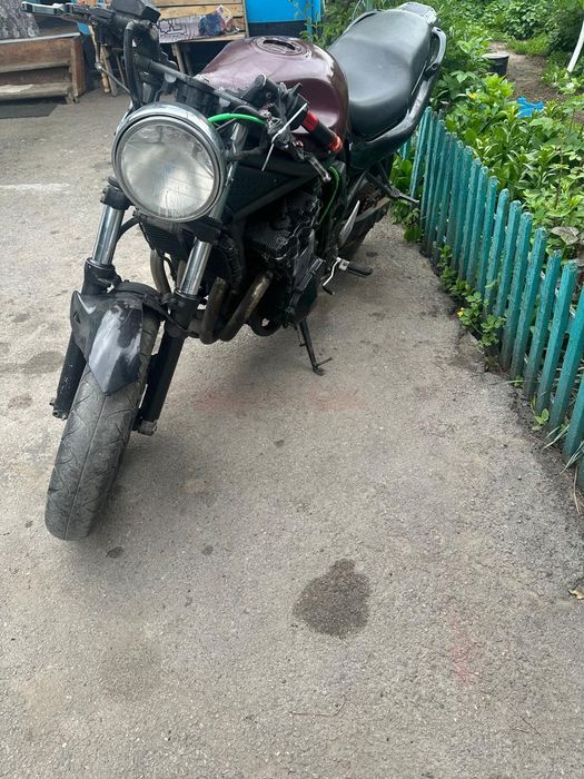 Suzuki bandit 600