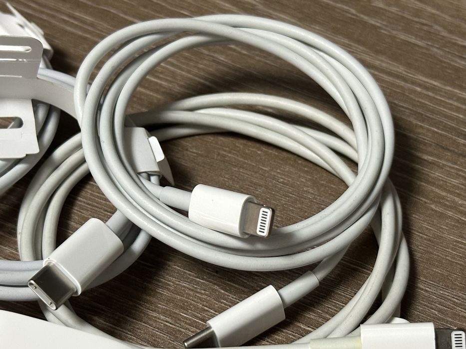 Cablu de date si incarcator priza apple