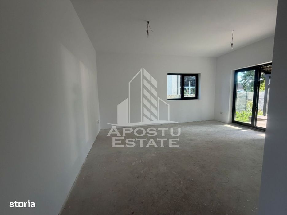 Casa individuala, 5 camere, 465mp teren, in Sanandrei