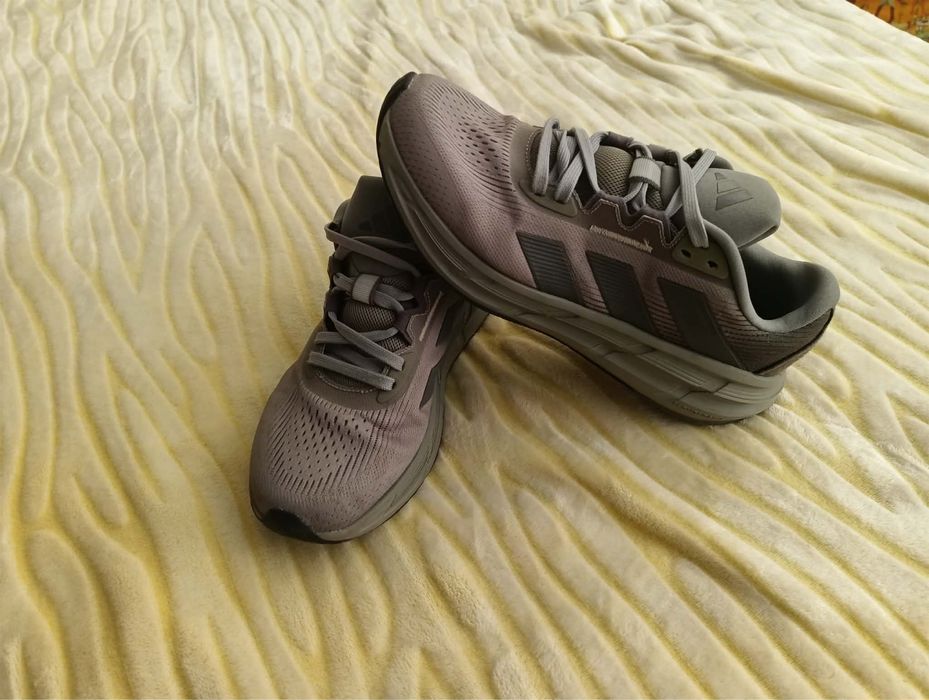 Маратонки за бягане  Adidas Questar 3