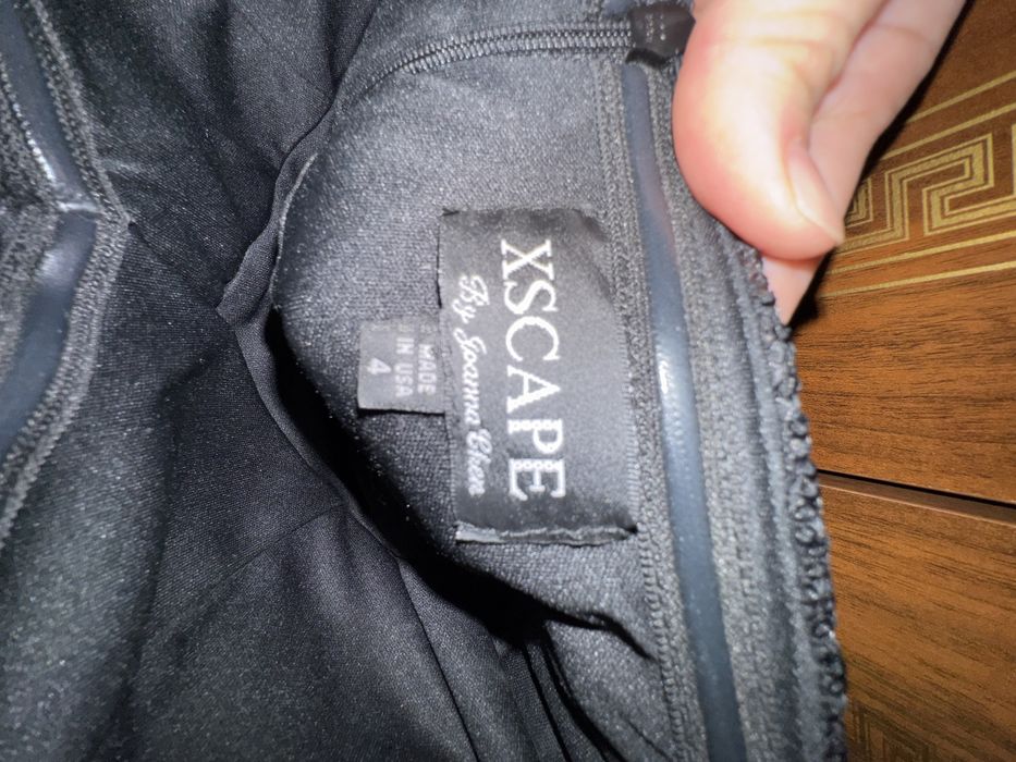 Нарядные платья б/у