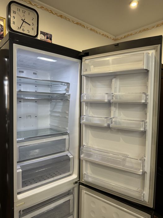 Продам холодильник