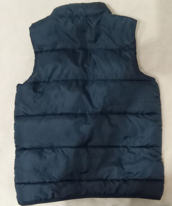 Елек с два предни джоба