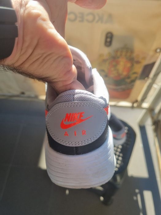 Дамски маратонки Nike max