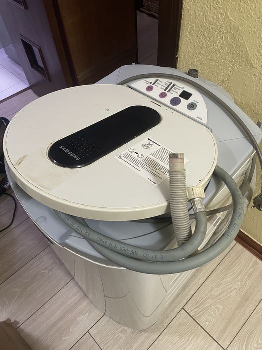 Продается стиральная машинка