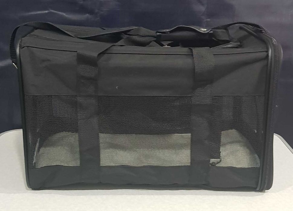 Geantă de transport animale Amazon Basics, 50x26xH 28 cm, negru