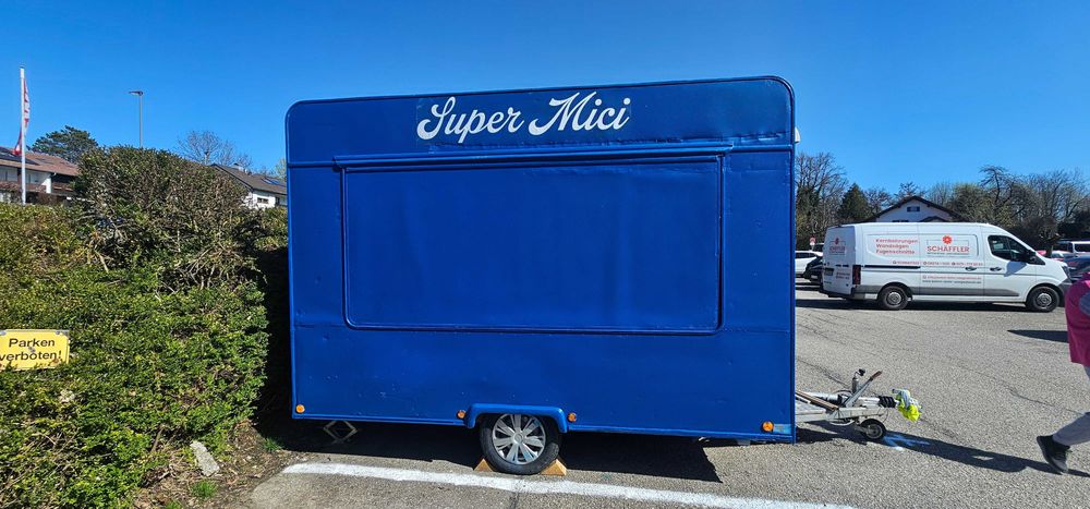 caravană pentru grătar