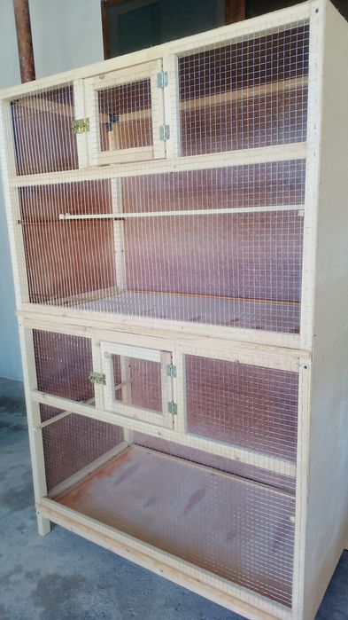 Kletka sotiladi 2-etajli qush uchun