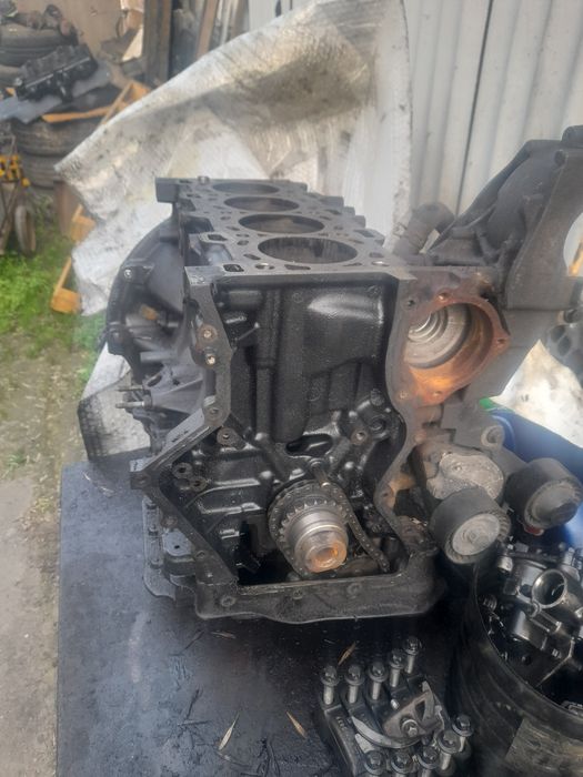 Bloc motor ambielat +Chiuloasa Trafic Opel vivaro 2.0Diesel.
