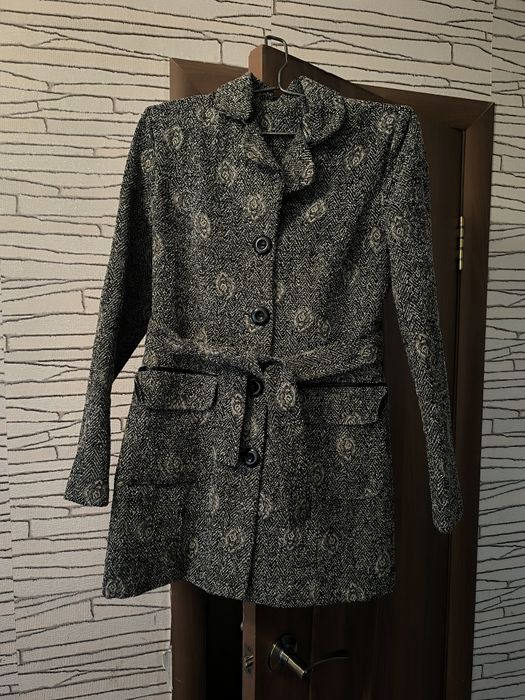 Продам пальто женское