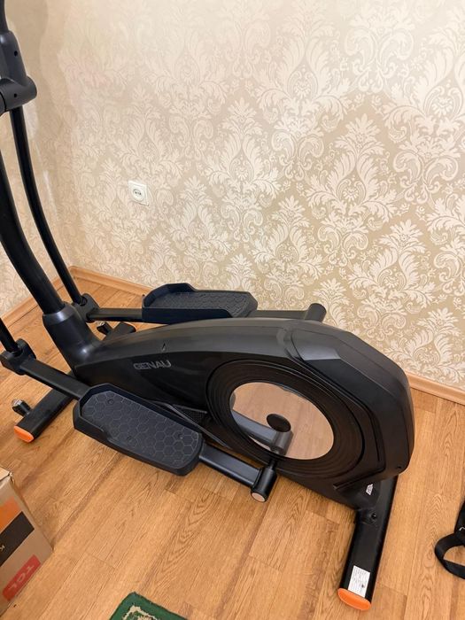 Эллиптический тренажер Genau