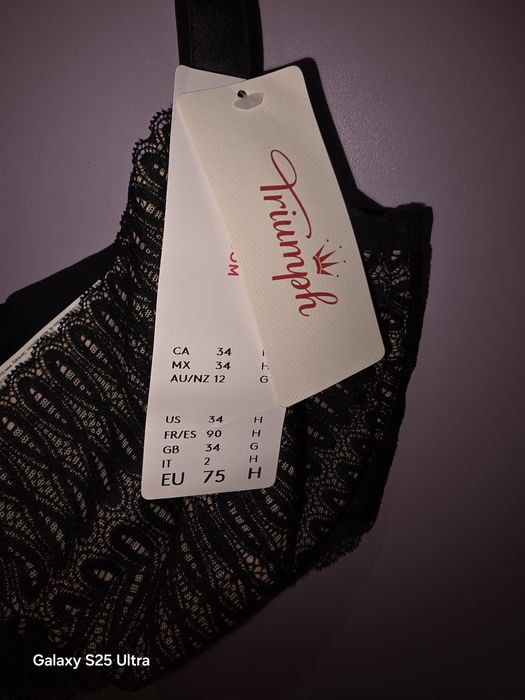 Сутиен Triumph и ROSA FAIA