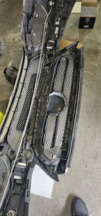 Оригинална решетка за мерцедес ц класа  w205 class s205