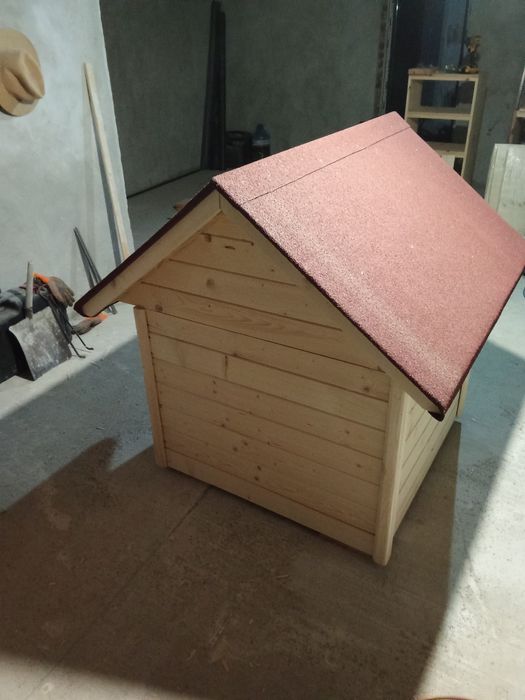 Кучешка къща колиба