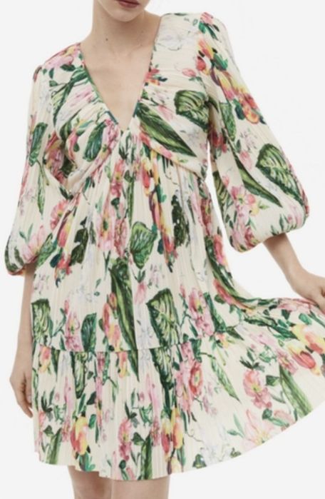 Плисирана рокля H&M - размер XL