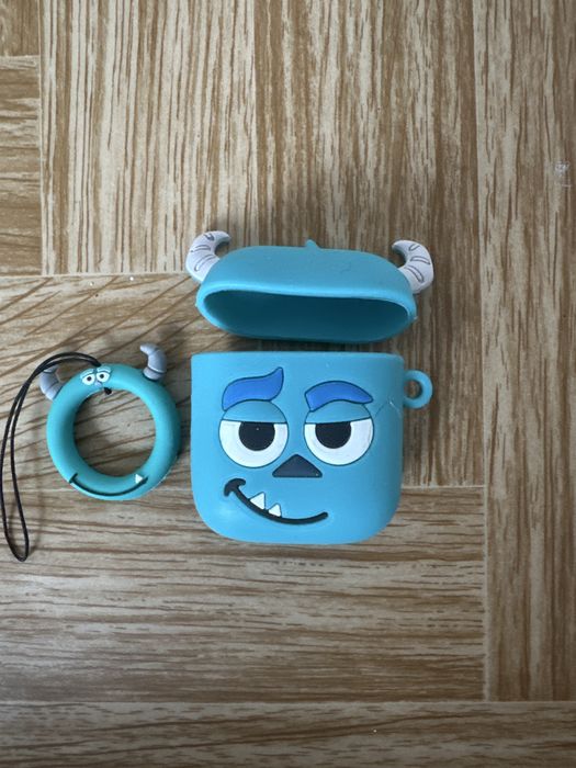 Чехлы на airpods 1,2