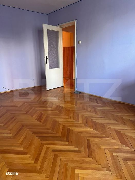 Apartament cu 3 camere, 63 mp - zona Dacia, Oradea